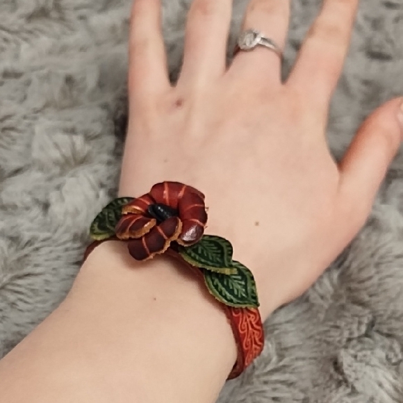 Handmade Leather Bracelet with Red Flower and Green Leaves - Picture 3 of 8